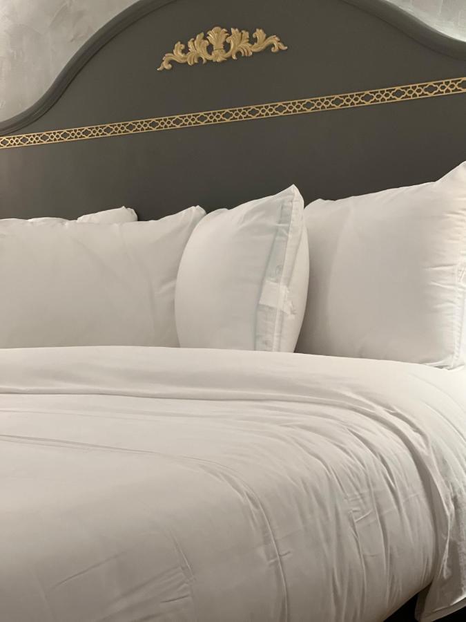 Chateau Suites ノリスタウン エクステリア 写真